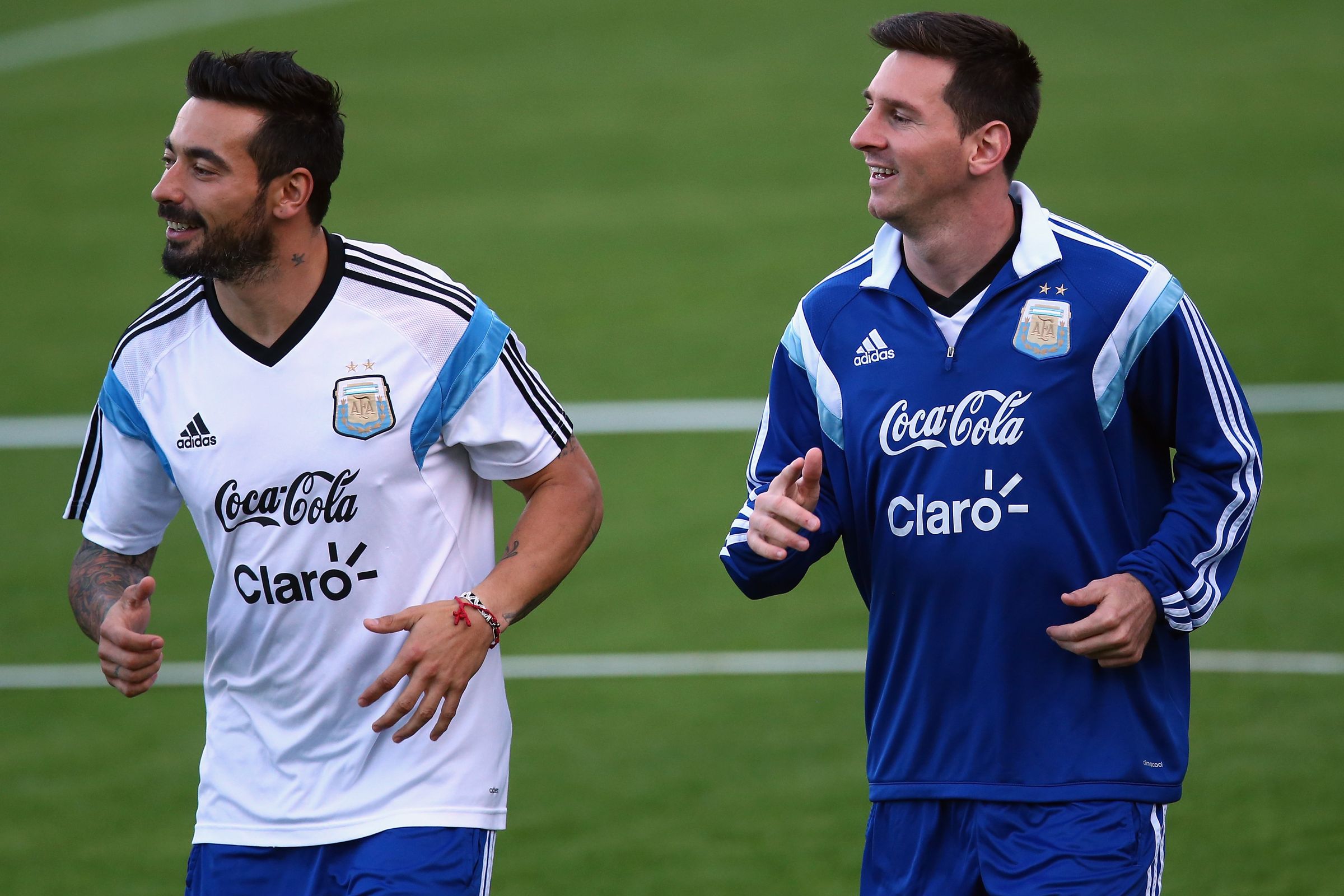 Messi Dan Mascherano Rayu Lavezzi Gabung Ke Barcelona